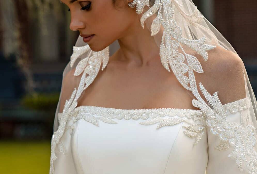 Rochie de mireasa Karmen Rochii de mireasă cu mâneci